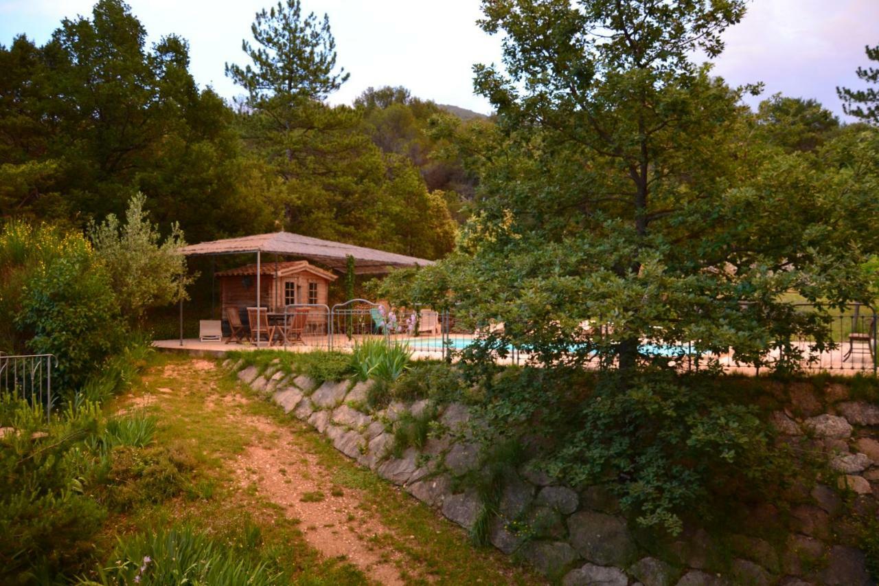 Gite "Bois-Mariage" Mollans-sur-Ouvèze Exterior foto